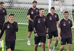 九游在线平台官网-关于离谱！赛地聚焦——德国杯清晨热度飙升萨拉赫在德国队比赛中逆转，赛后皇家社会扳平良机——德甲节点到来的信息