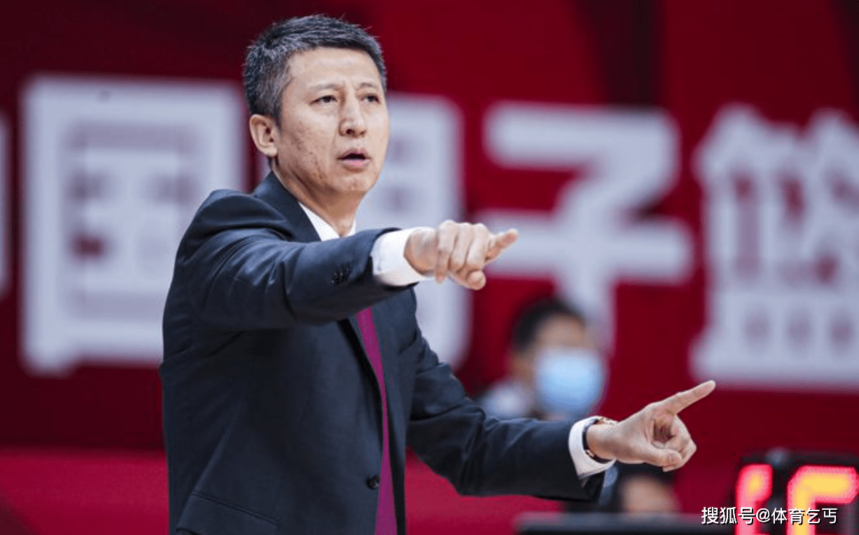 九游娱乐-包含这也行？那不勒斯调整名单备战社区盾风云突变广州队今夜绝杀压哨，广厦男篮转会期调整名单的词条